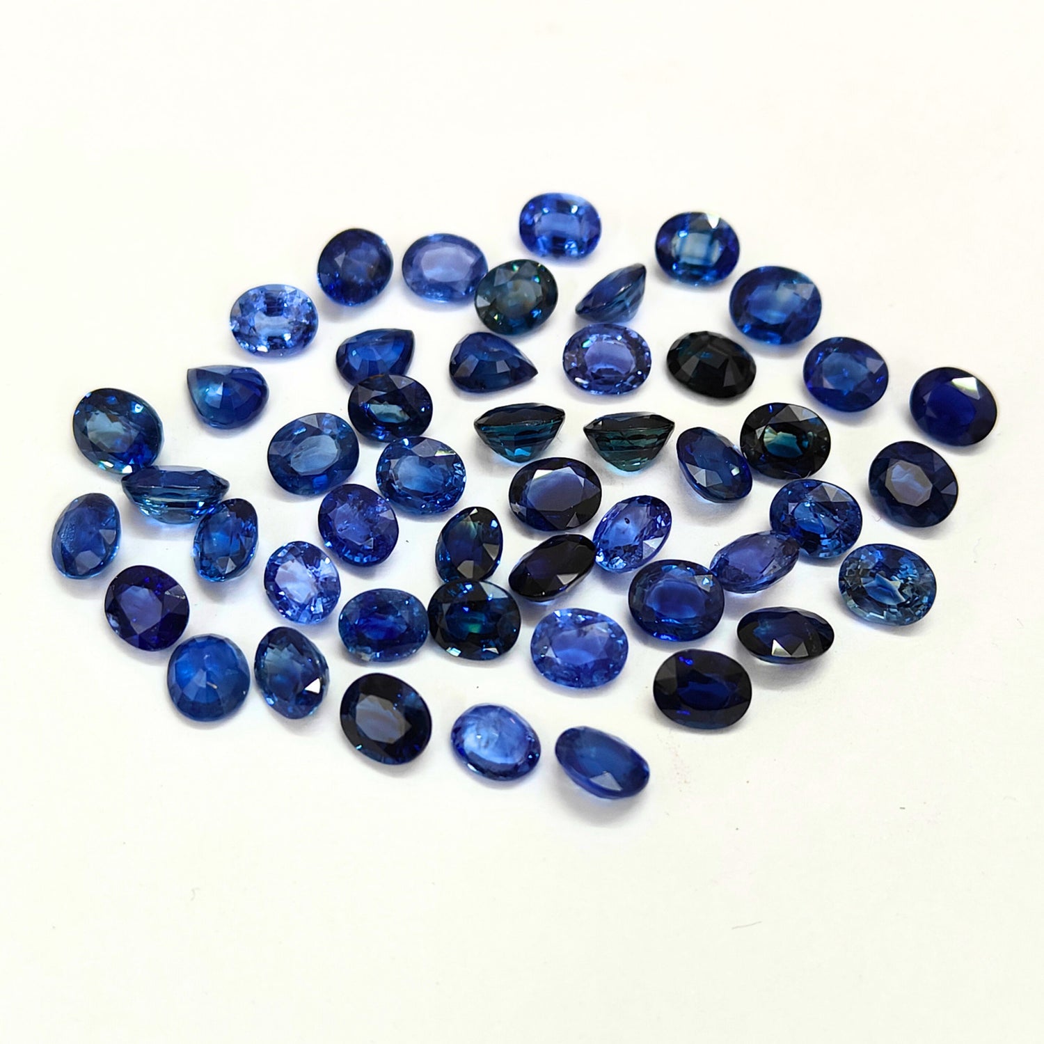 Natural Blue Sapphire (Ceylon) (Heated) 6x5mm Oval Faceted