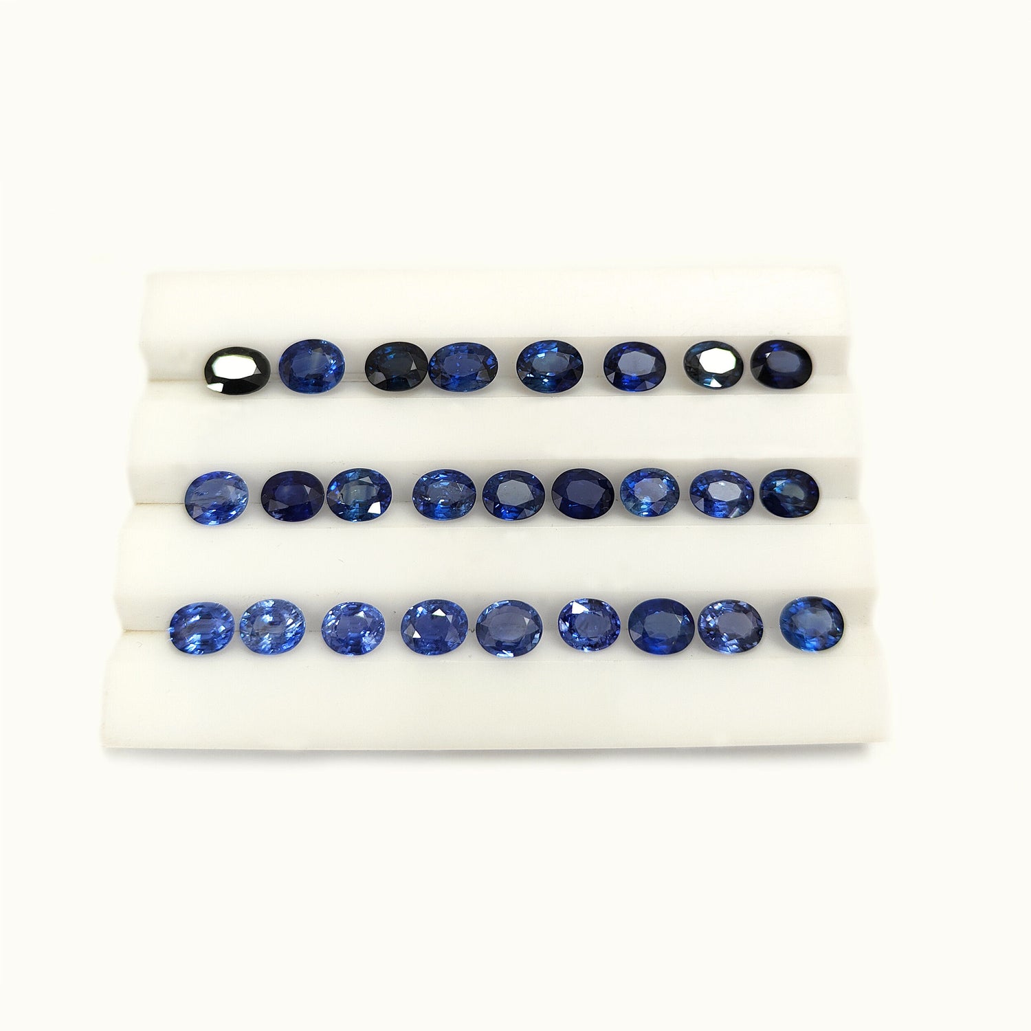 Natural Blue Sapphire (Ceylon) (Heated) 6x5mm Oval Faceted