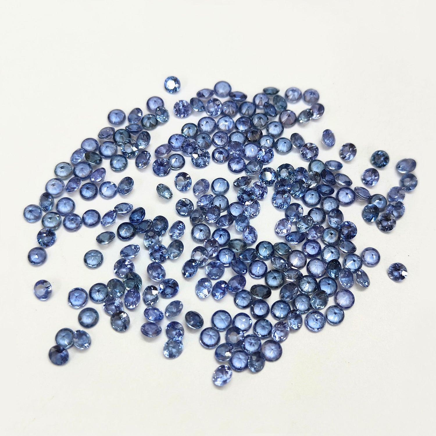 Natural Blue Sapphire (Ceylon) (Heated) 3.50mm Round Faceted
