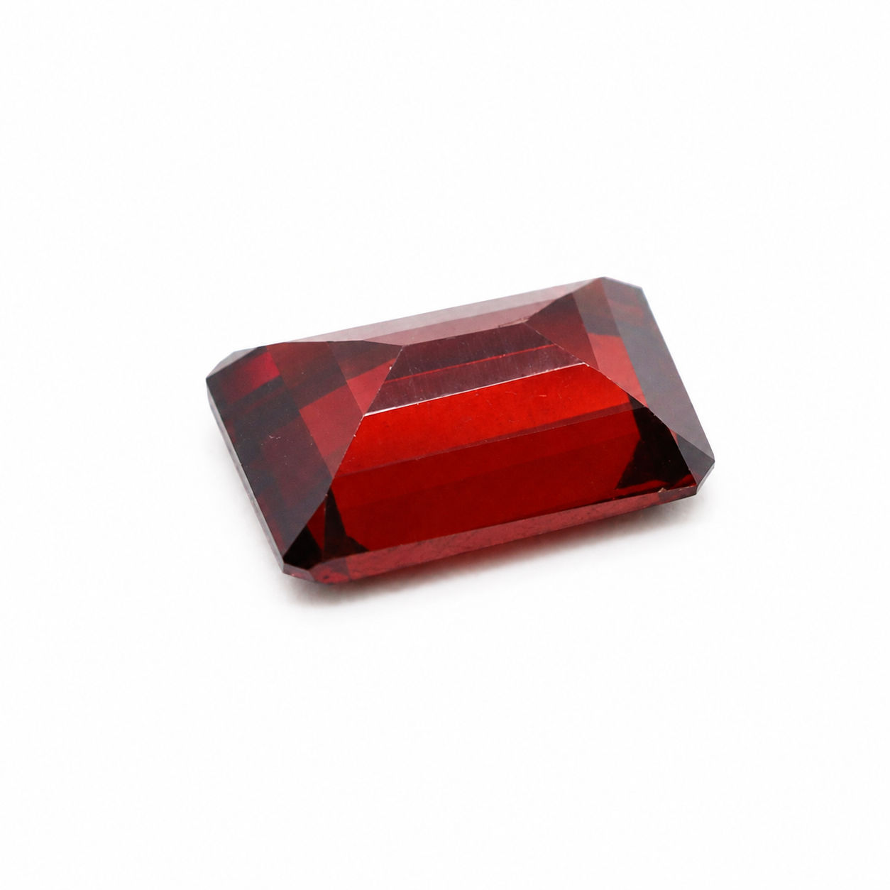 Cubic Zirconia (Garnet Color) Octagon Faceted