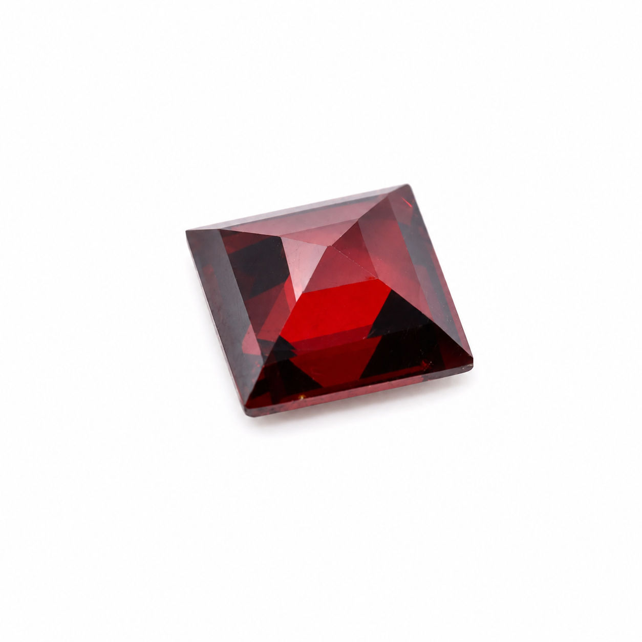 Cubic Zirconia (Garnet Color) Square Faceted