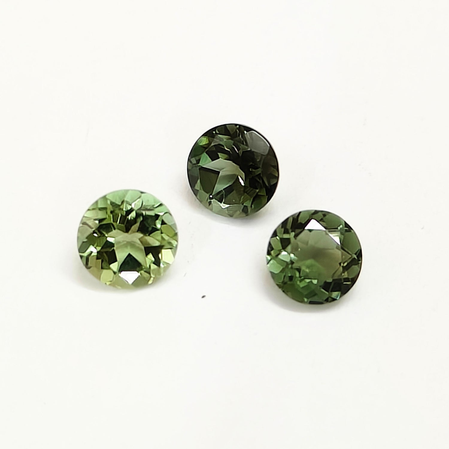 Green Tourmaline 7mm Round Faceted
