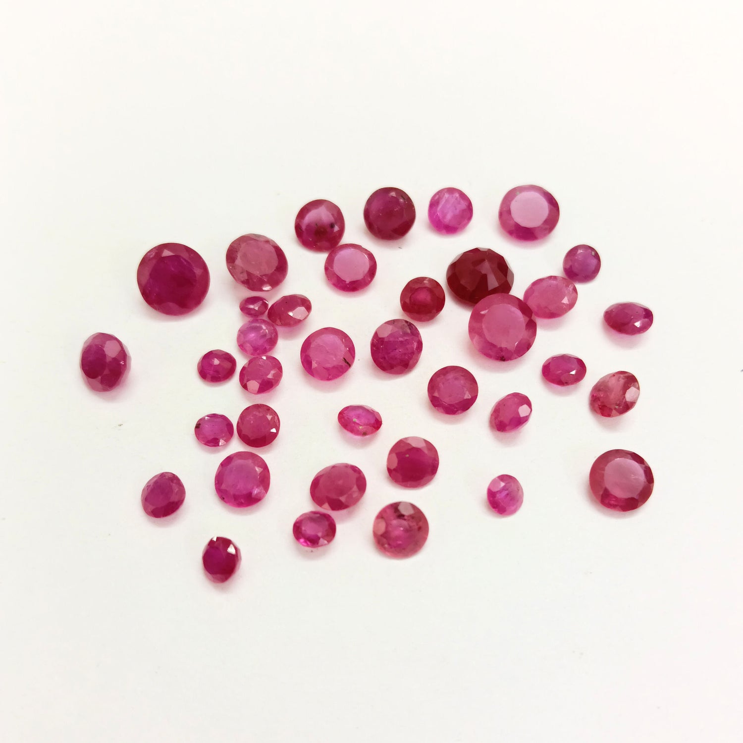 Natural Ruby (Mozambique) (Heated) 3mm to 7mm Round Faceted
