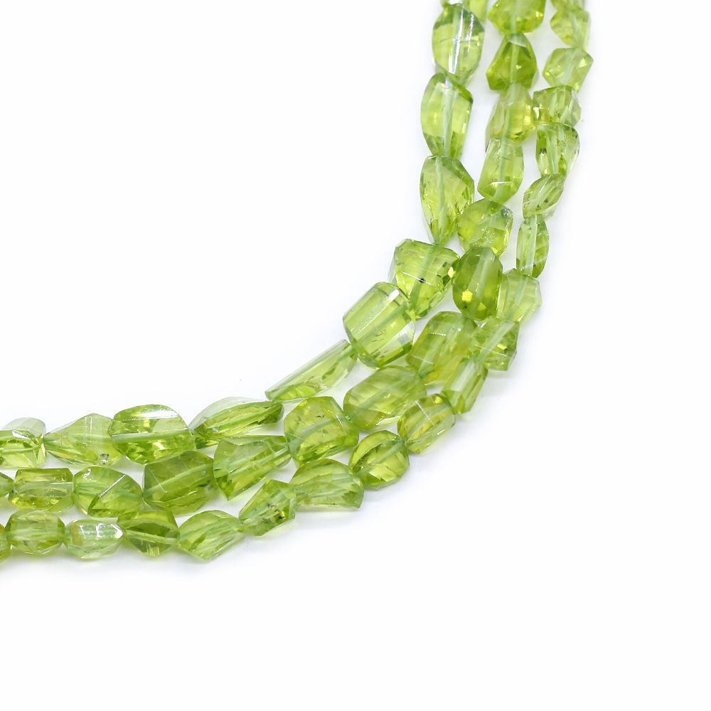 Peridot Mix Size Tumble / Nugget Faceted Beads (8 Inch)