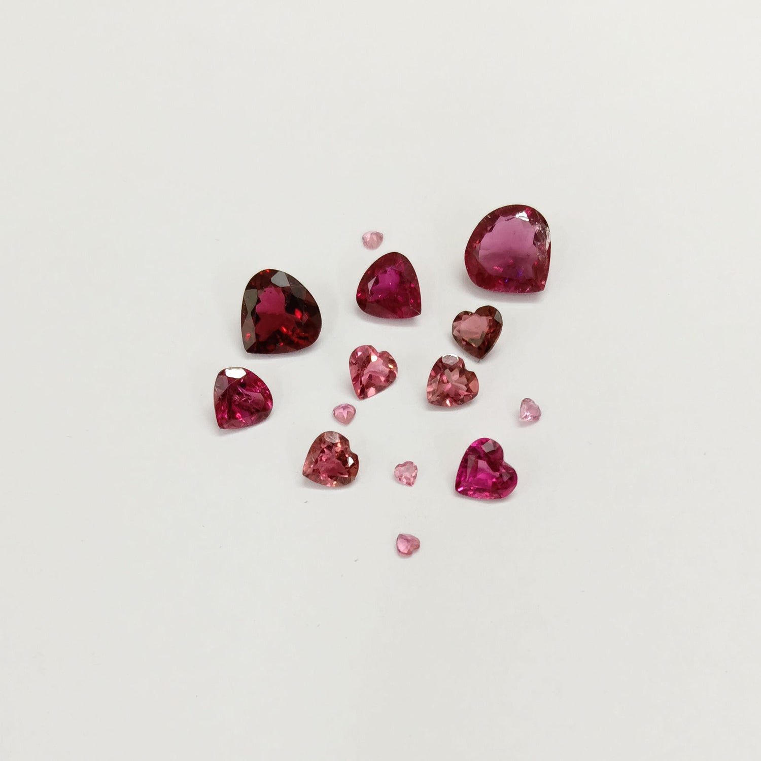 Pink Tourmaline 2.60mm to 10.90mm Heart Shape Faceted