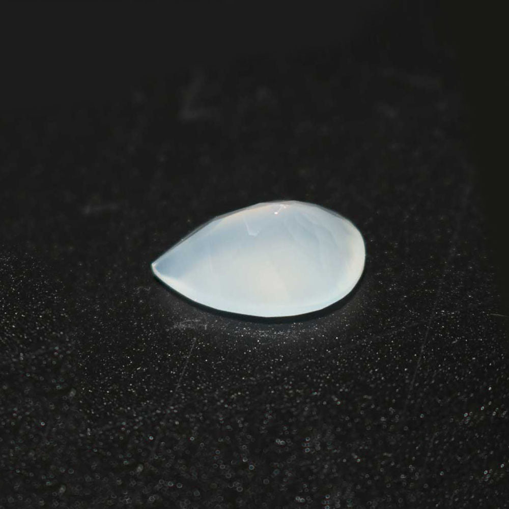White Onyx Pear Faceted