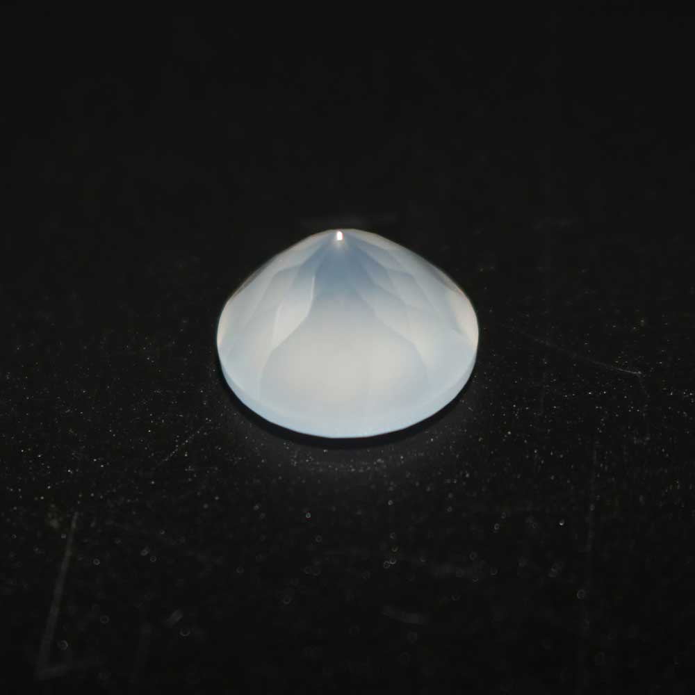 White Onyx Round Faceted