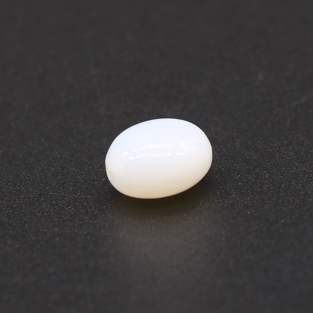 White Opal Smooth Oval (Full Drill)