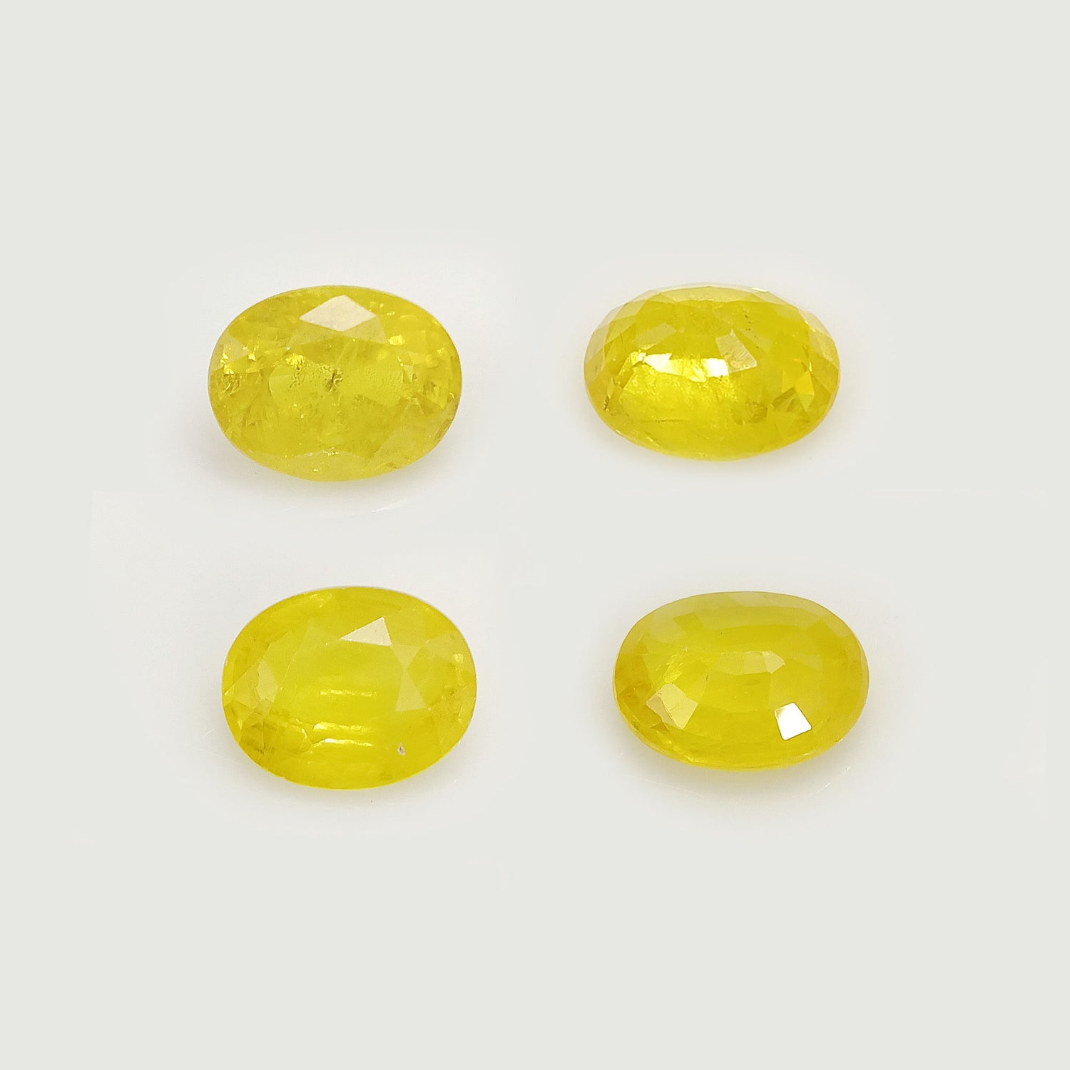 Natural Yellow Sapphire (Nigeria) (Heated) Oval Faceted (5.19 Cts. / 5.75 Ratti)