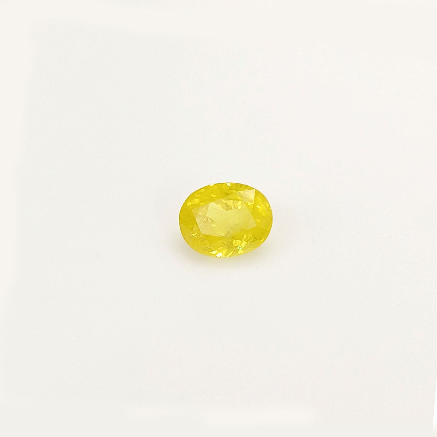 Natural Yellow Sapphire (Nigeria) (Heated) Oval Faceted (6.22 Cts. / 6.75 Ratti)
