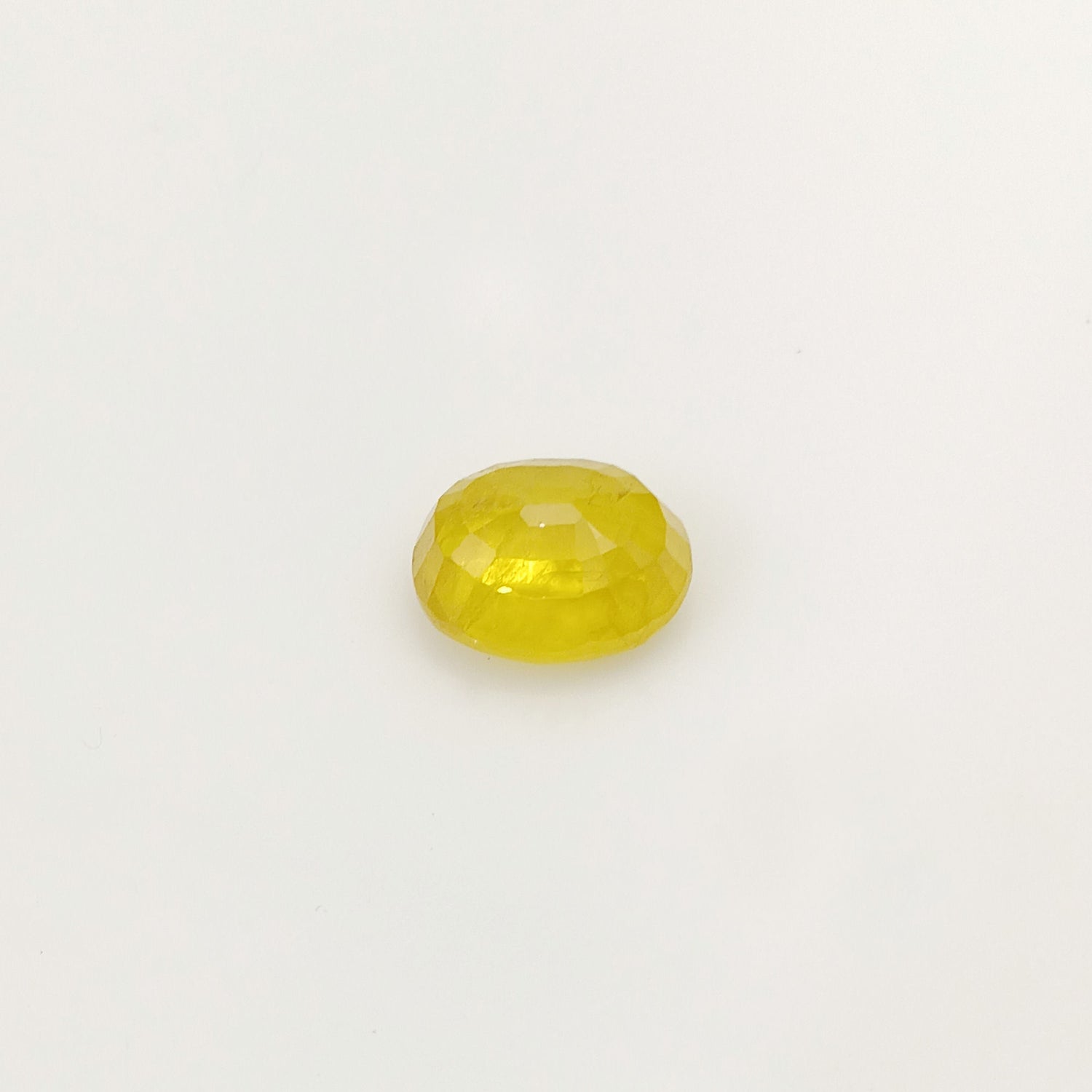 Natural Yellow Sapphire (Nigeria) (Heated) Oval Faceted (6.48 Cts. / 7 Ratti)