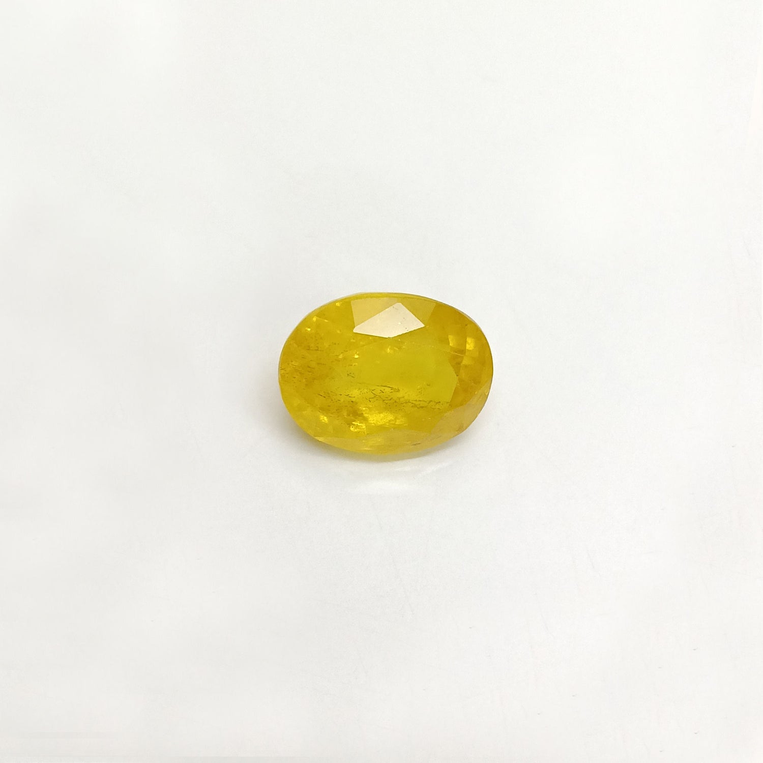 Natural Yellow Sapphire (Nigeria) (Heated) Oval Faceted (6.49 Cts. / 7 Ratti)