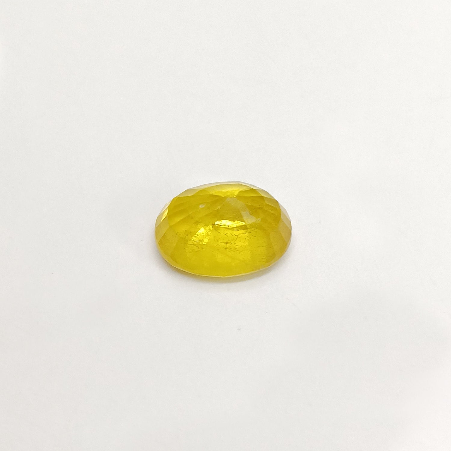 Natural Yellow Sapphire (Nigeria) (Heated) Oval Faceted (6.49 Cts. / 7 Ratti)
